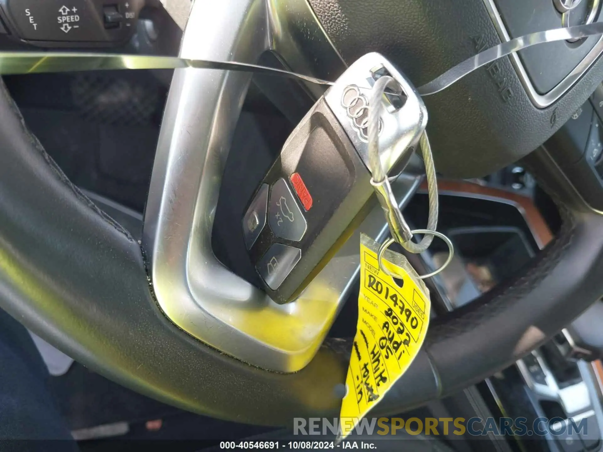 11 Photograph of a damaged car WA1EAAFY0N2086809 AUDI Q5 2022