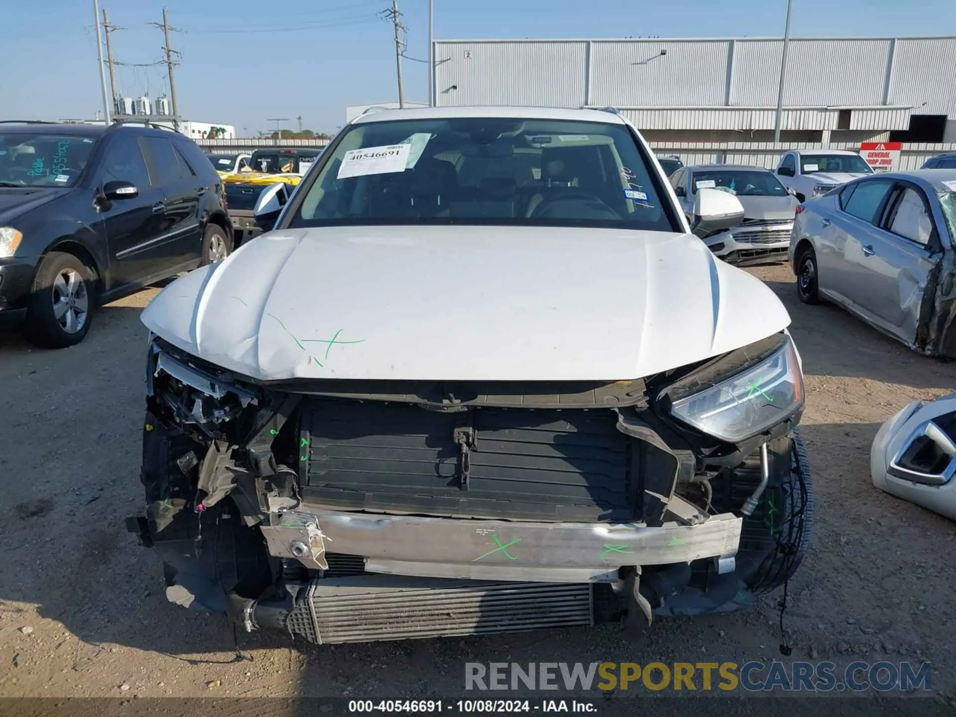 6 Photograph of a damaged car WA1EAAFY0N2086809 AUDI Q5 2022
