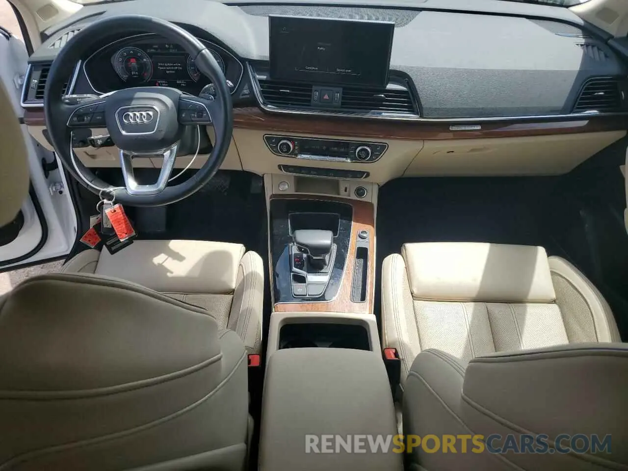 8 Photograph of a damaged car WA1EAAFY1N2048022 AUDI Q5 2022