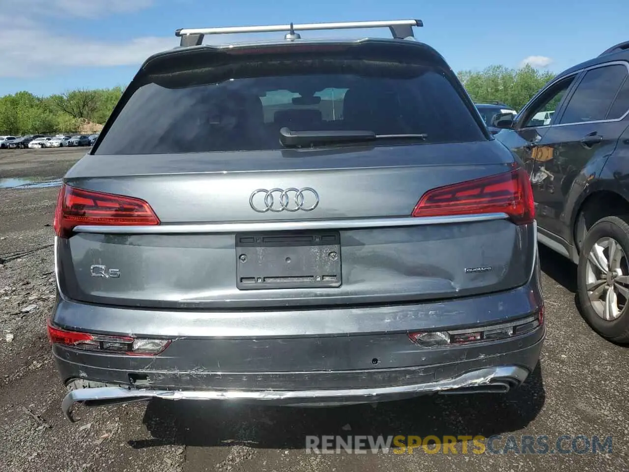 6 Photograph of a damaged car WA1EAAFY1N2108686 AUDI Q5 2022