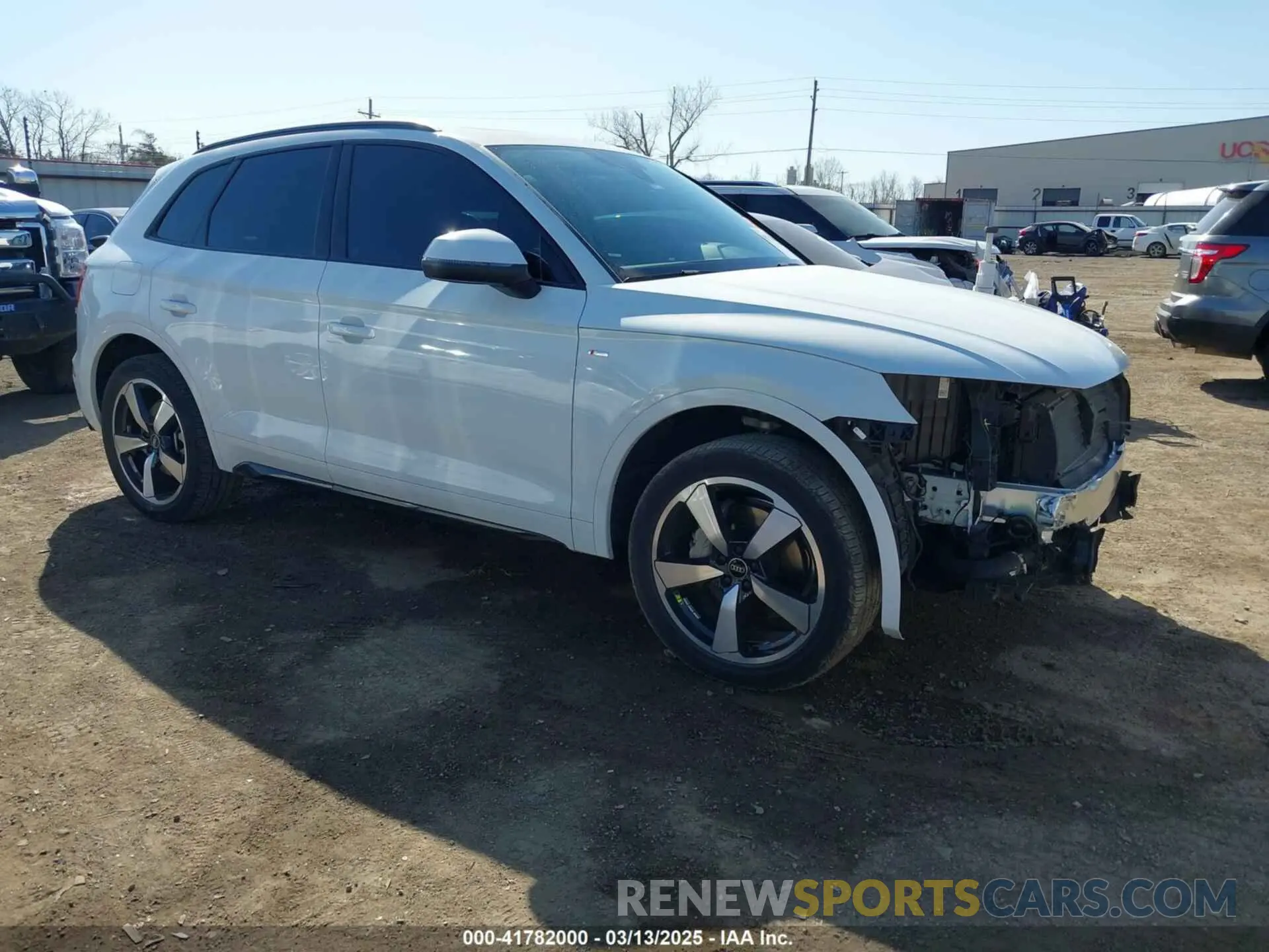 1 Photograph of a damaged car WA1EAAFY1N2126380 AUDI Q5 2022