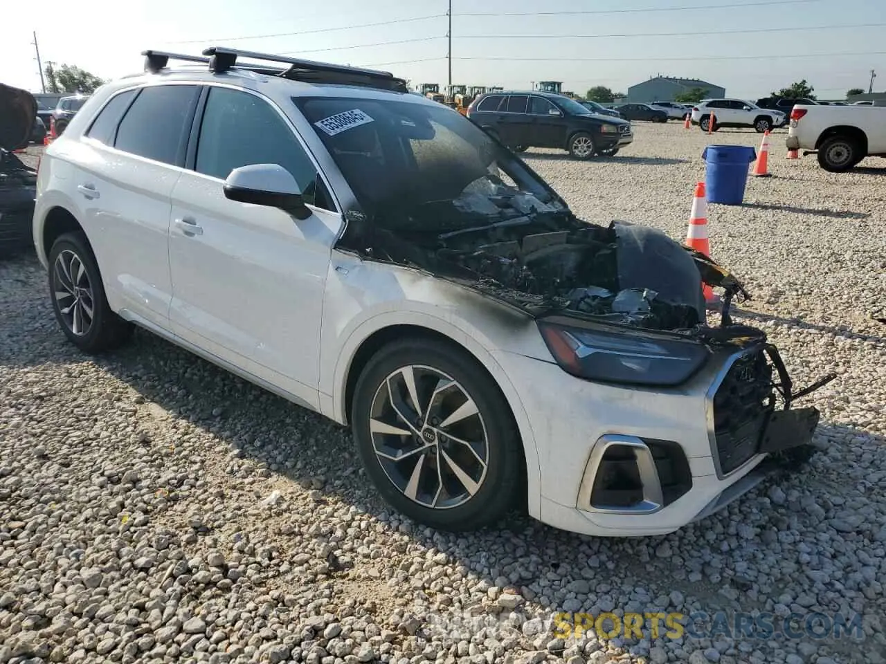4 Photograph of a damaged car WA1EAAFY1N2137332 AUDI Q5 2022