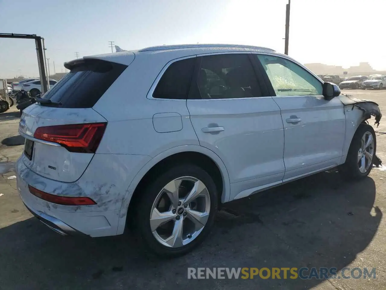3 Photograph of a damaged car WA1EAAFY2N2007933 AUDI Q5 2022