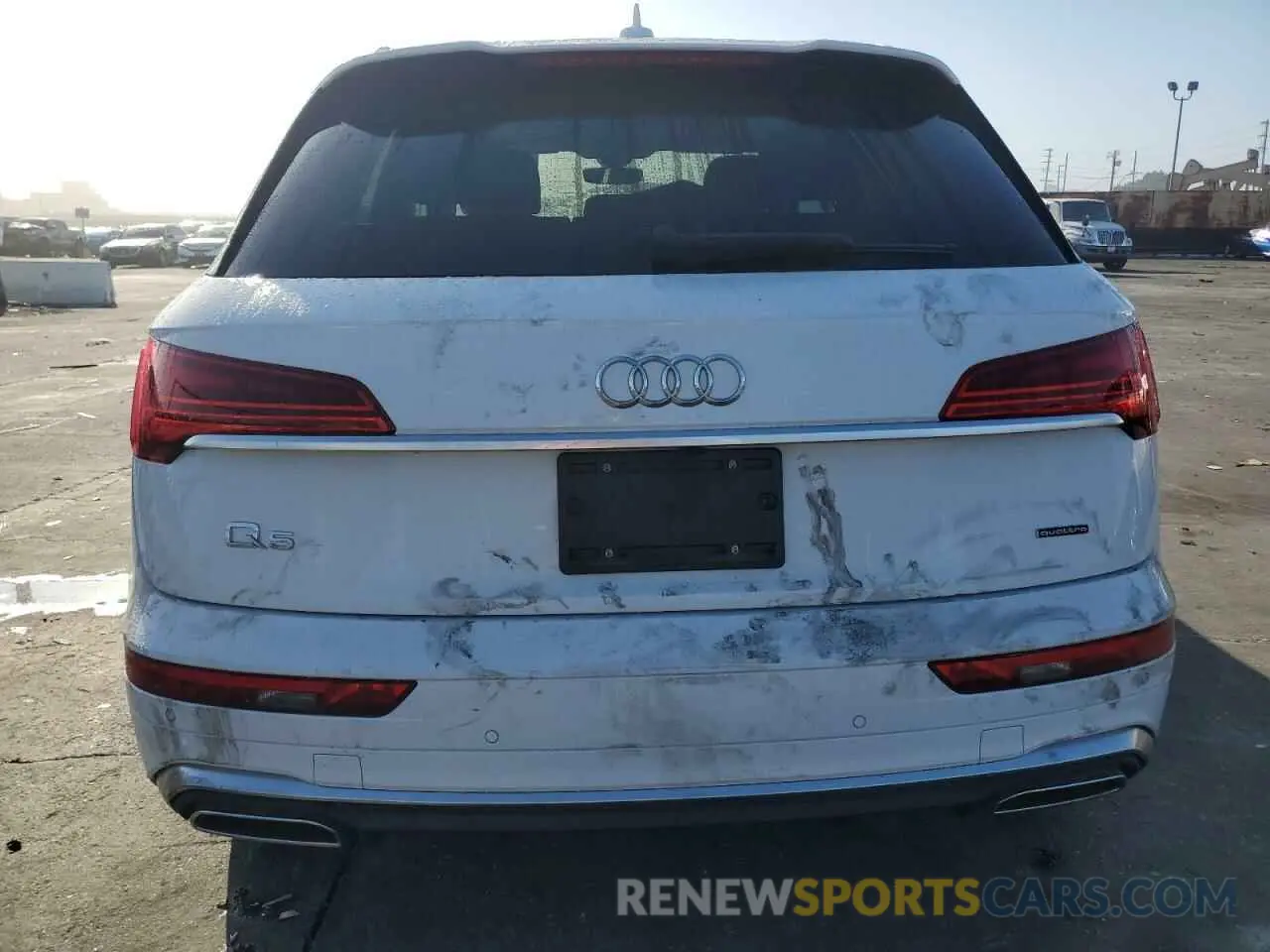 6 Photograph of a damaged car WA1EAAFY2N2007933 AUDI Q5 2022