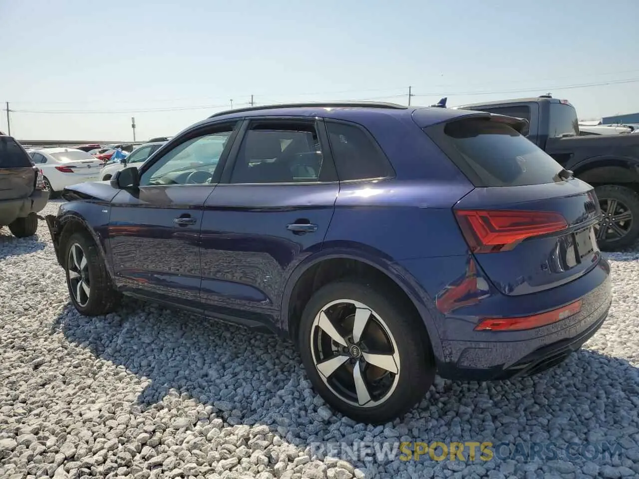 2 Photograph of a damaged car WA1EAAFY2N2106249 AUDI Q5 2022