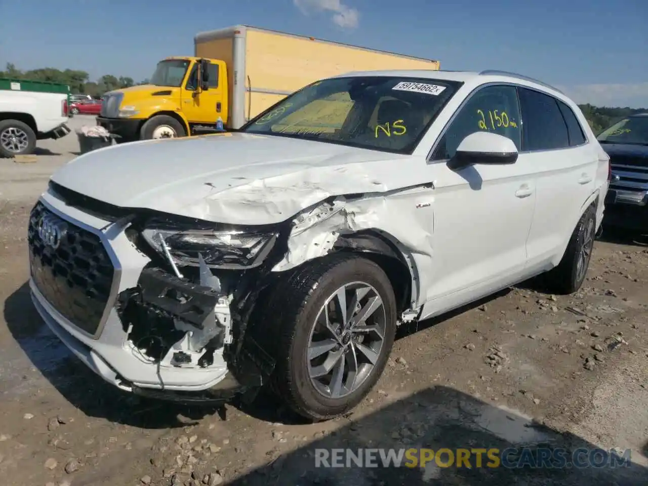 2 Photograph of a damaged car WA1EAAFY3N2079479 AUDI Q5 2022