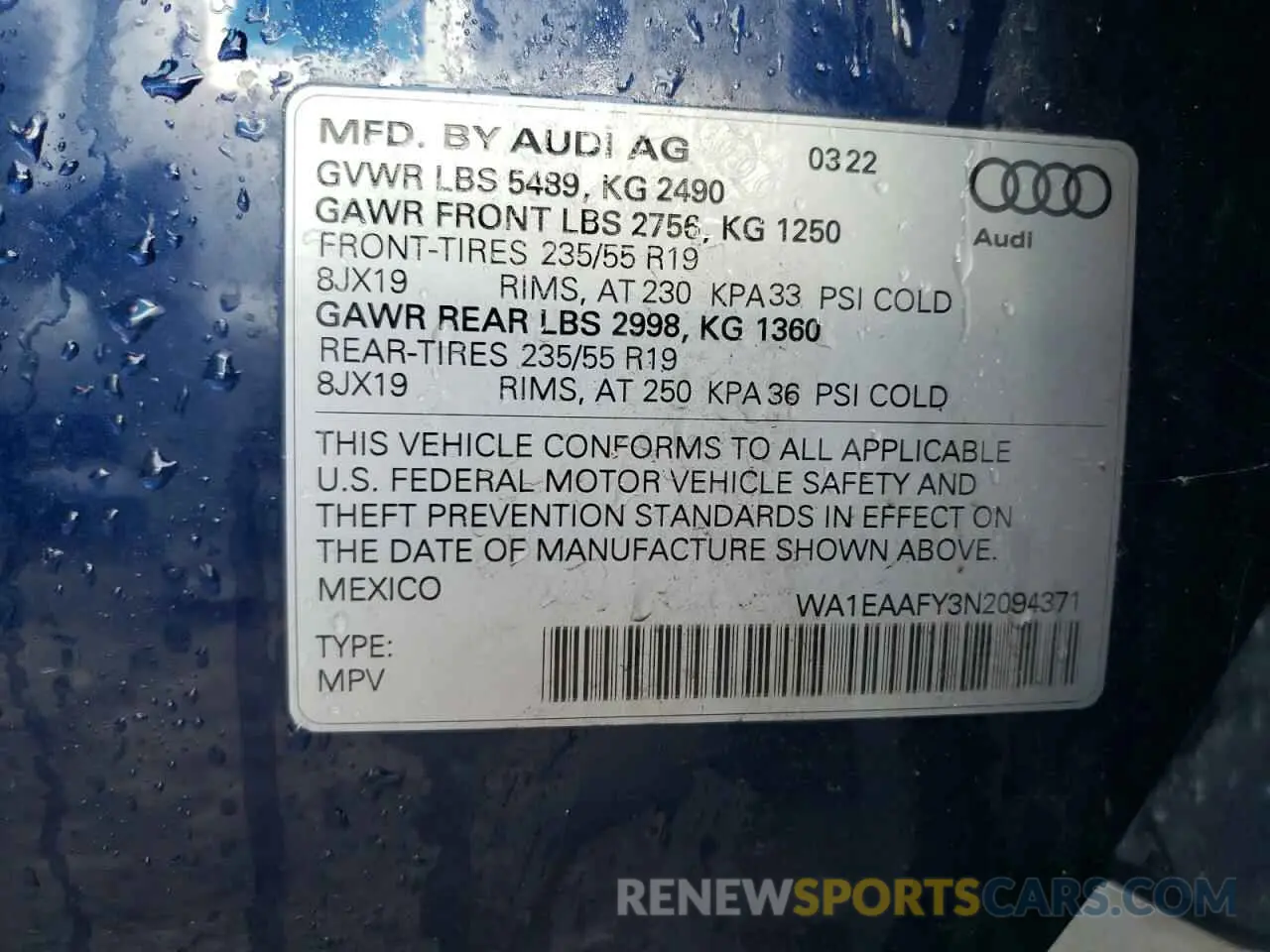 12 Photograph of a damaged car WA1EAAFY3N2094371 AUDI Q5 2022