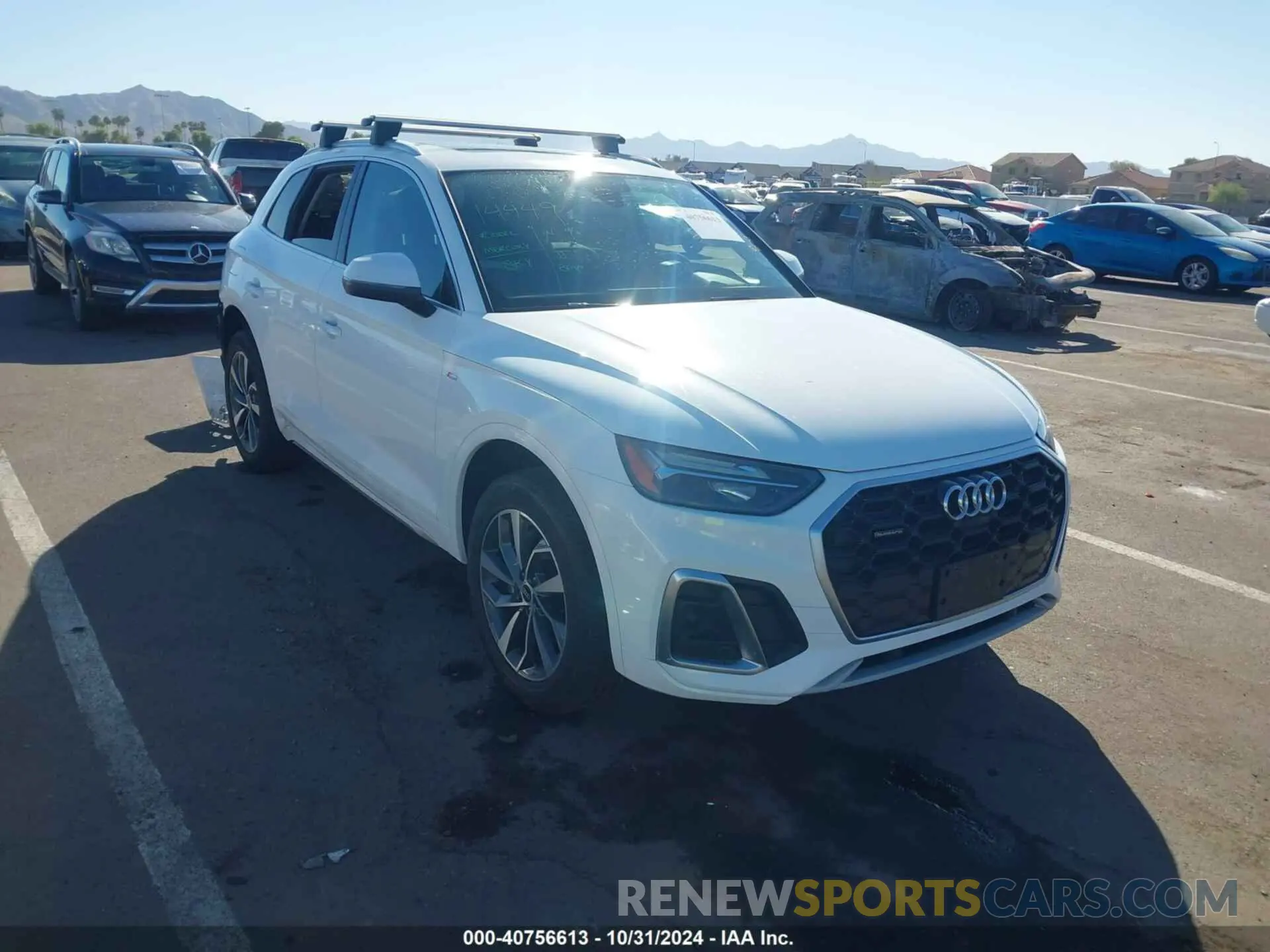 1 Photograph of a damaged car WA1EAAFY4N2075490 AUDI Q5 2022