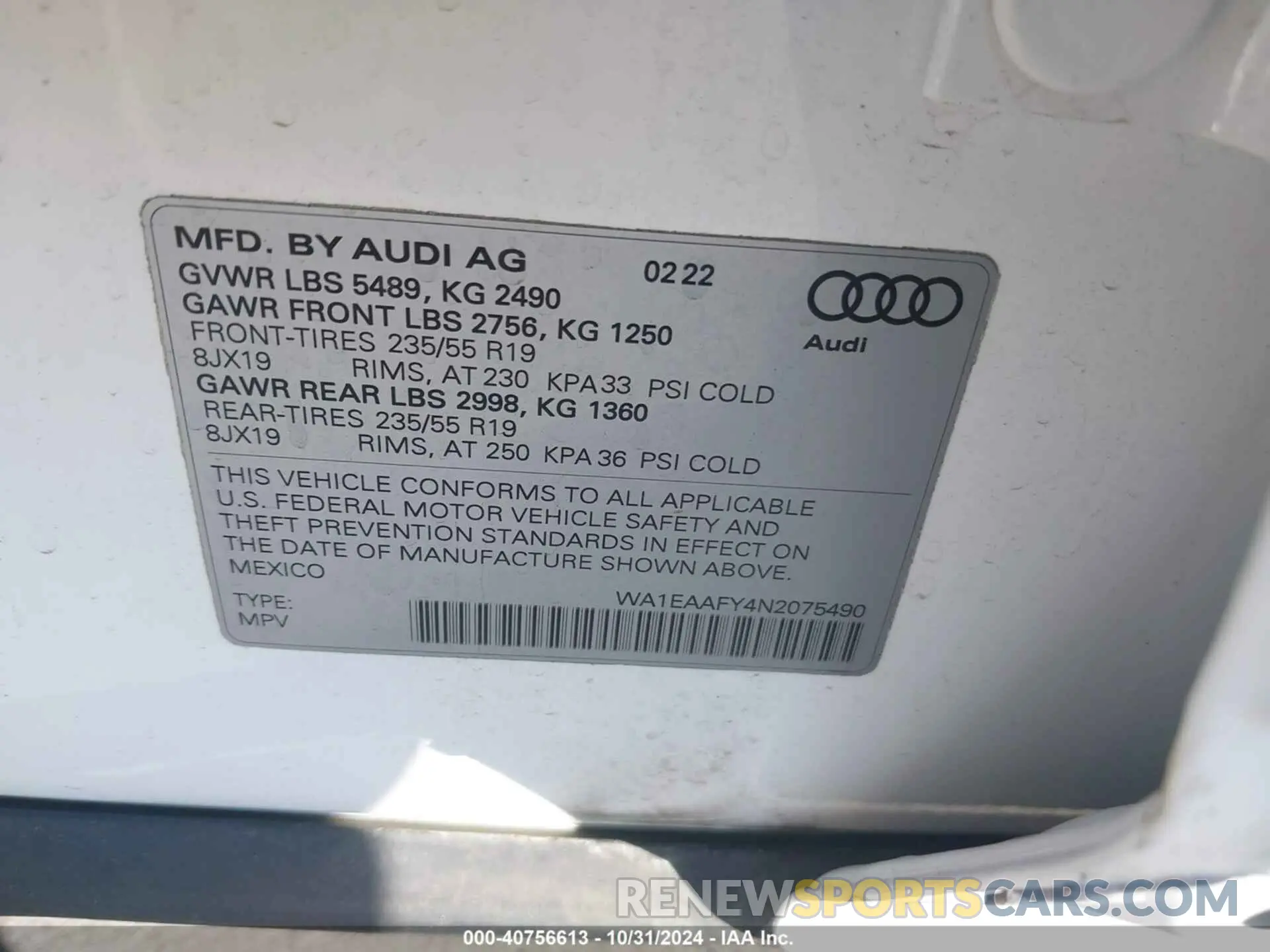 9 Photograph of a damaged car WA1EAAFY4N2075490 AUDI Q5 2022