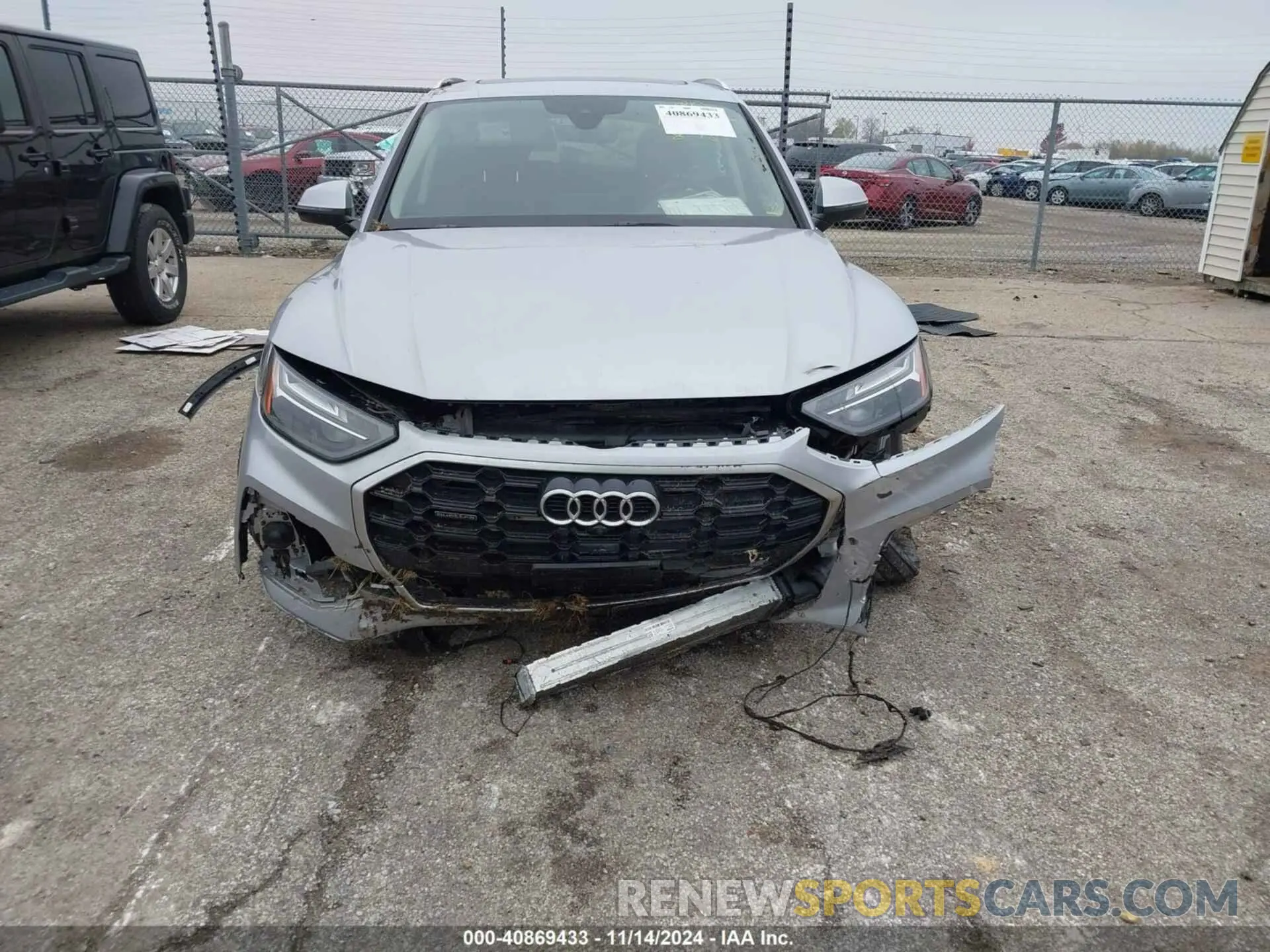 6 Photograph of a damaged car WA1EAAFY5N2058178 AUDI Q5 2022