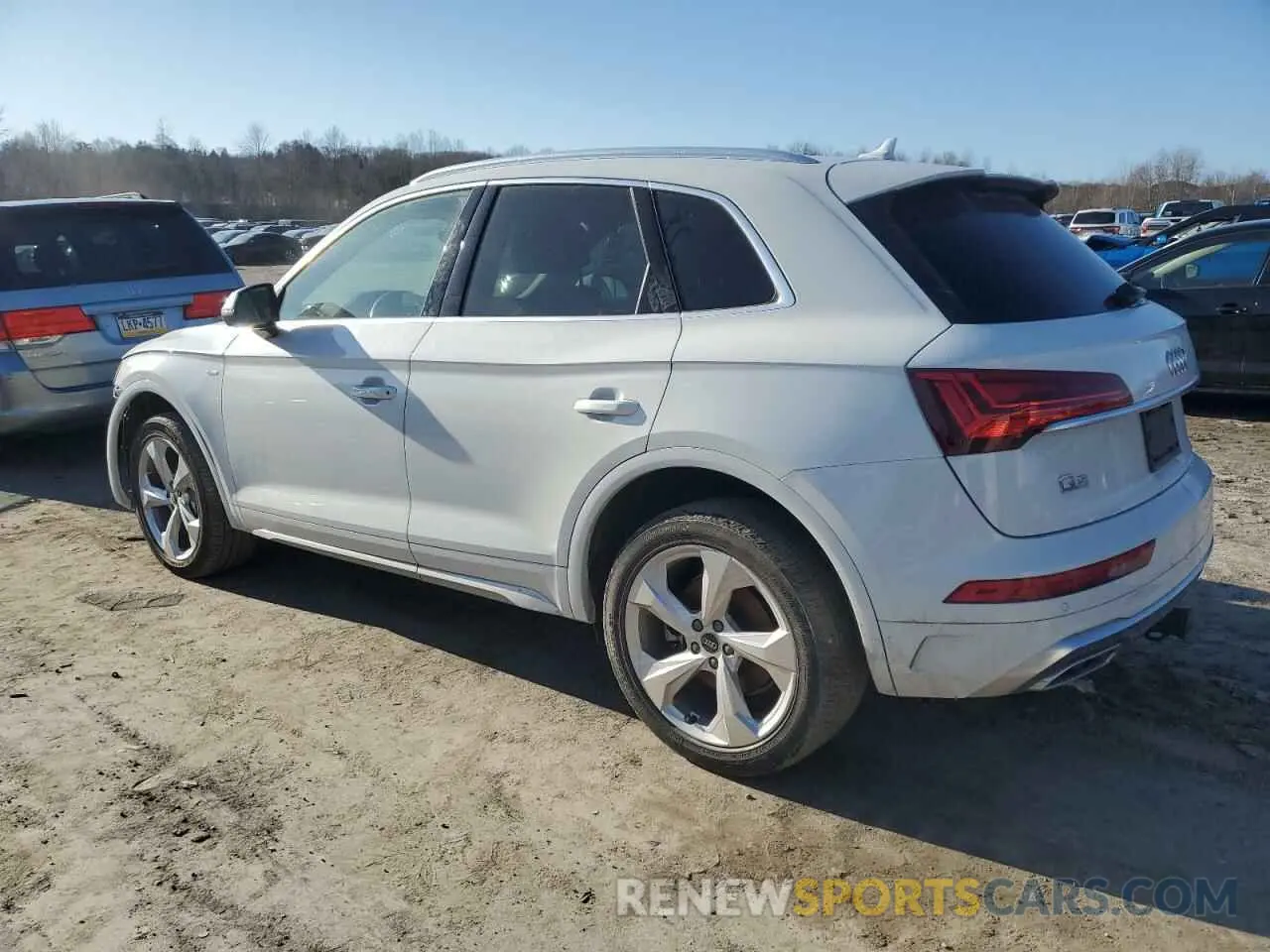 2 Photograph of a damaged car WA1EAAFY5N2118556 AUDI Q5 2022