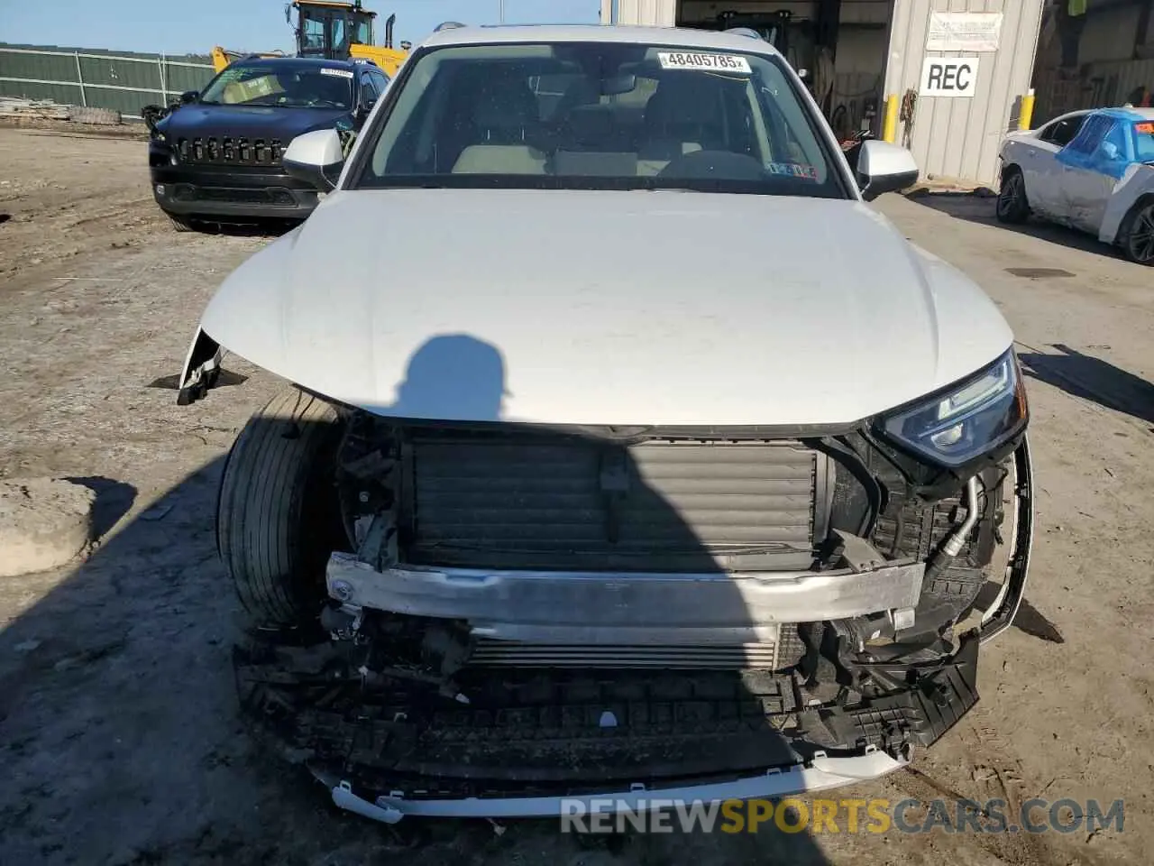 5 Photograph of a damaged car WA1EAAFY5N2118556 AUDI Q5 2022