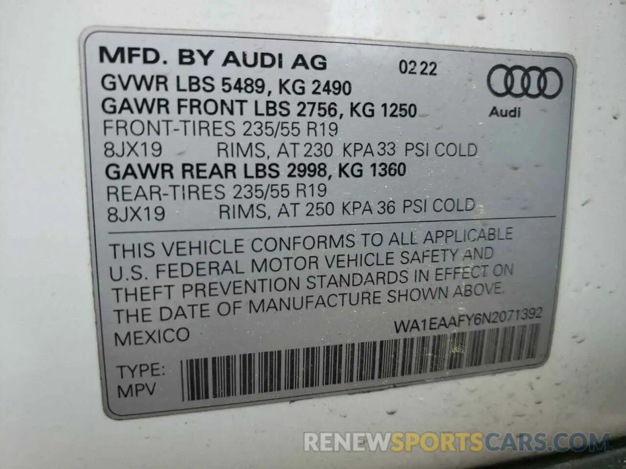 14 Photograph of a damaged car WA1EAAFY6N2071392 AUDI Q5 2022