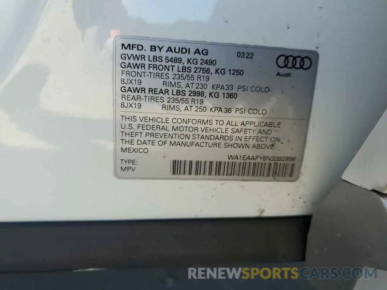 10 Photograph of a damaged car WA1EAAFY6N2092856 AUDI Q5 2022