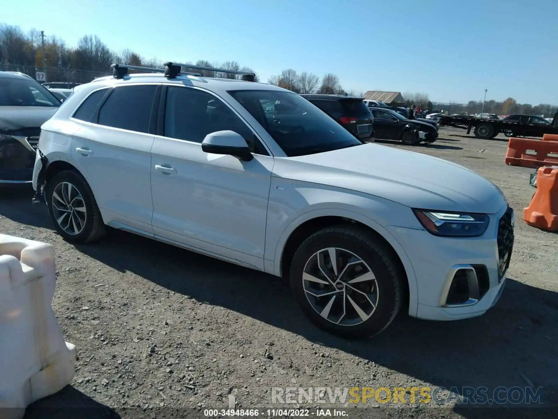 1 Photograph of a damaged car WA1EAAFY6N2111115 AUDI Q5 2022