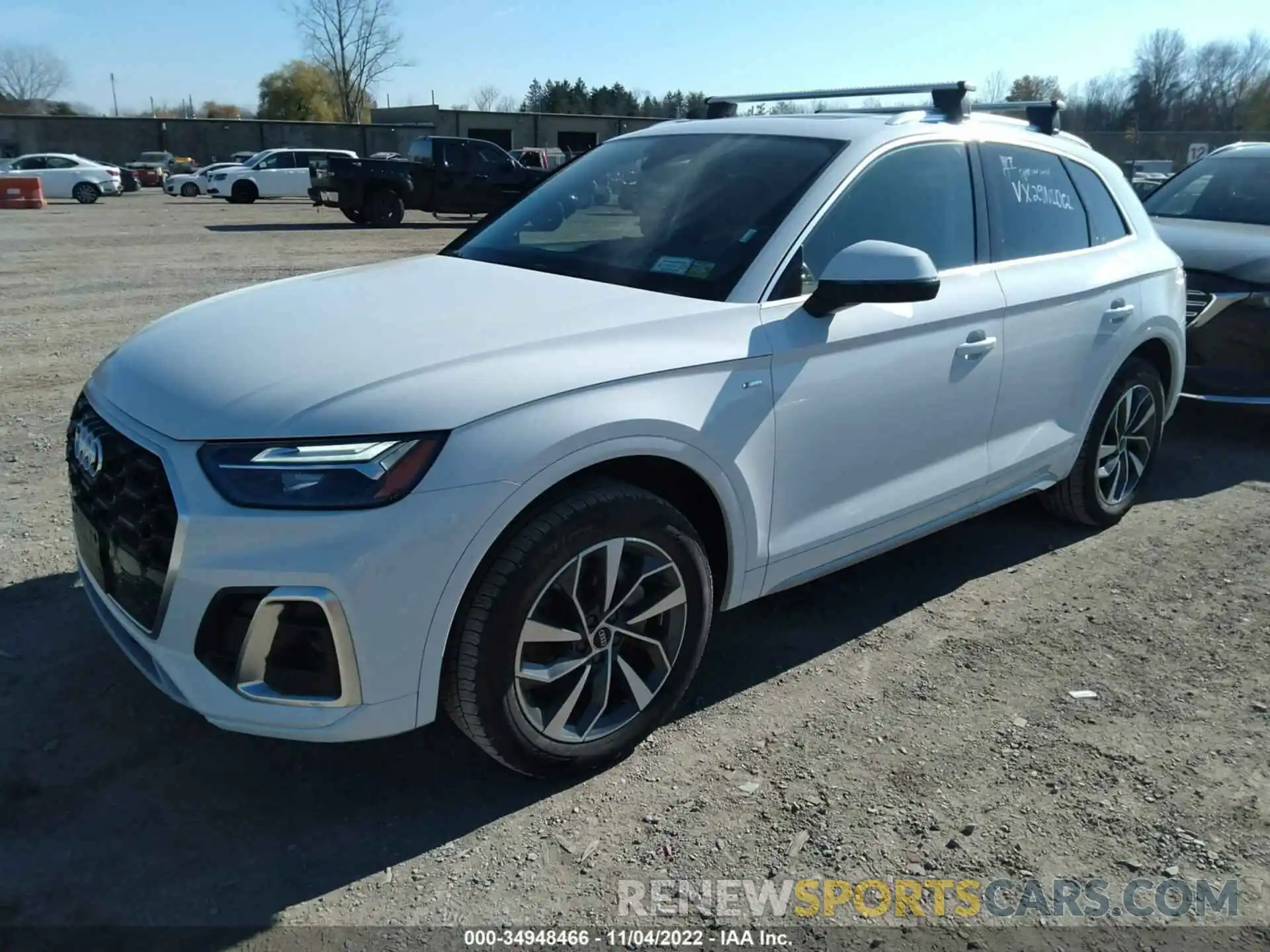 2 Photograph of a damaged car WA1EAAFY6N2111115 AUDI Q5 2022