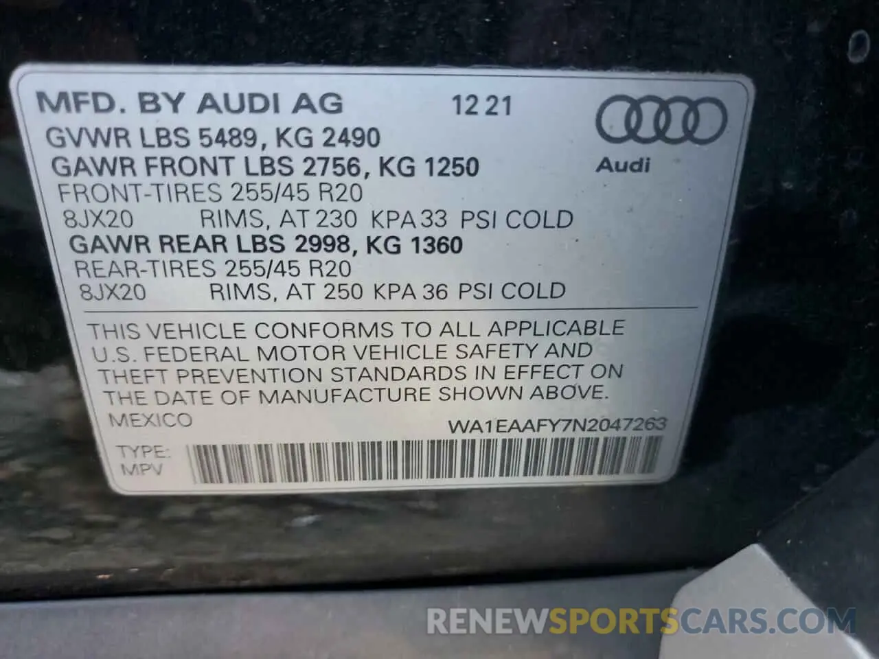 13 Photograph of a damaged car WA1EAAFY7N2047263 AUDI Q5 2022