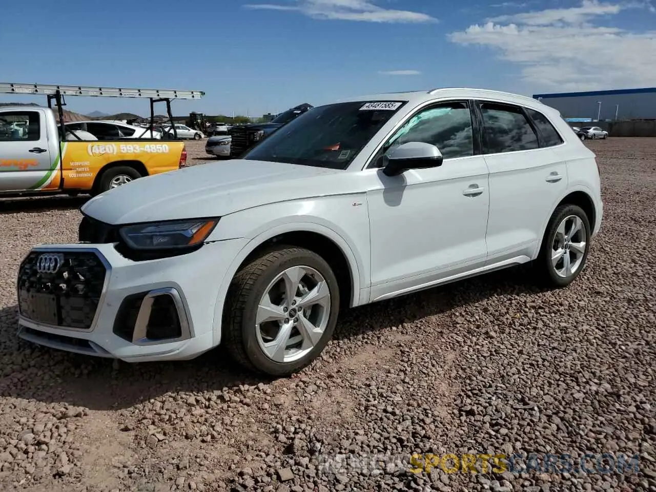 1 Photograph of a damaged car WA1EAAFY7N2049045 AUDI Q5 2022