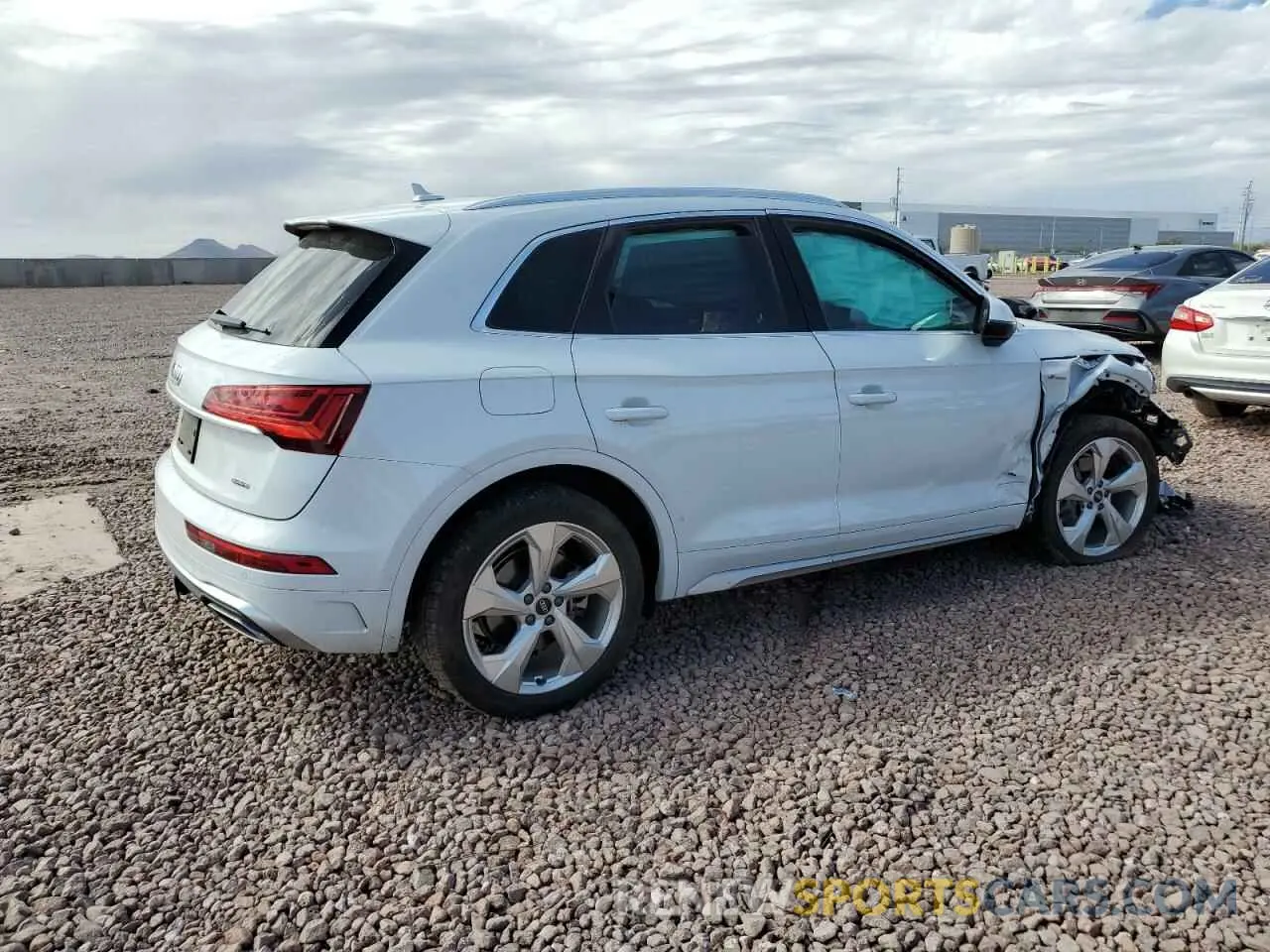 3 Photograph of a damaged car WA1EAAFY7N2049045 AUDI Q5 2022