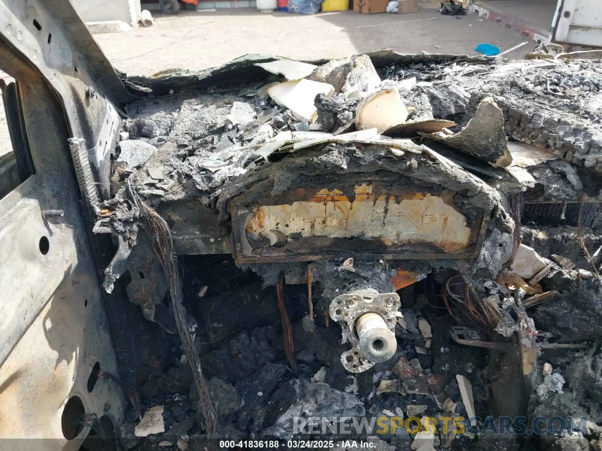 7 Photograph of a damaged car WA1EAAFY7N2062376 AUDI Q5 2022