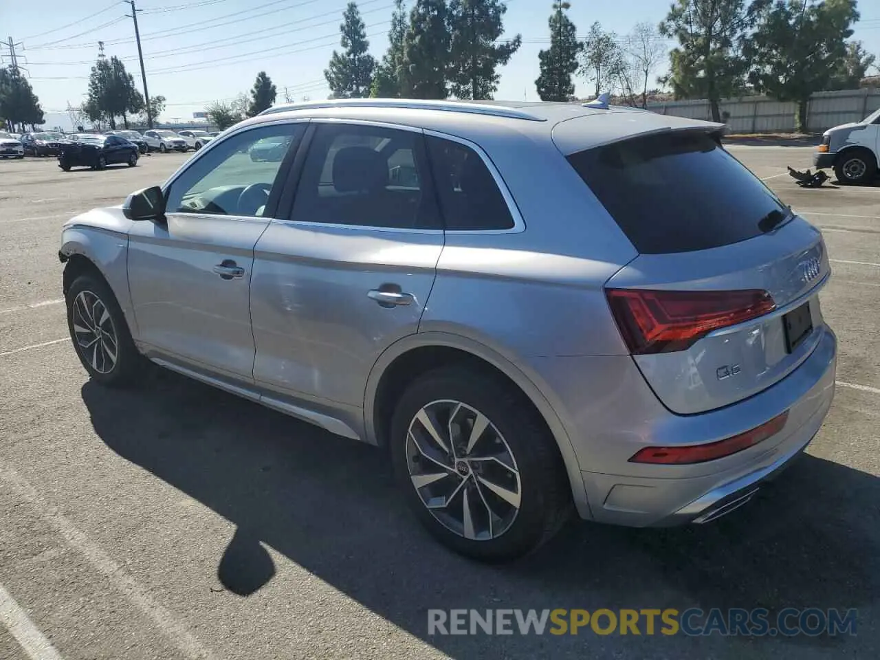 2 Photograph of a damaged car WA1EAAFY8N2014658 AUDI Q5 2022