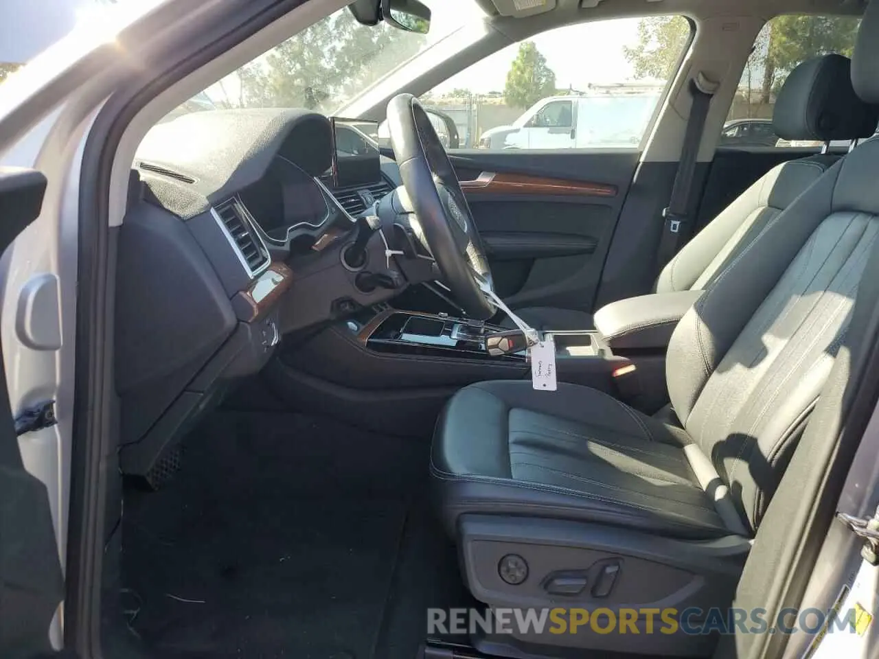 7 Photograph of a damaged car WA1EAAFY8N2014658 AUDI Q5 2022