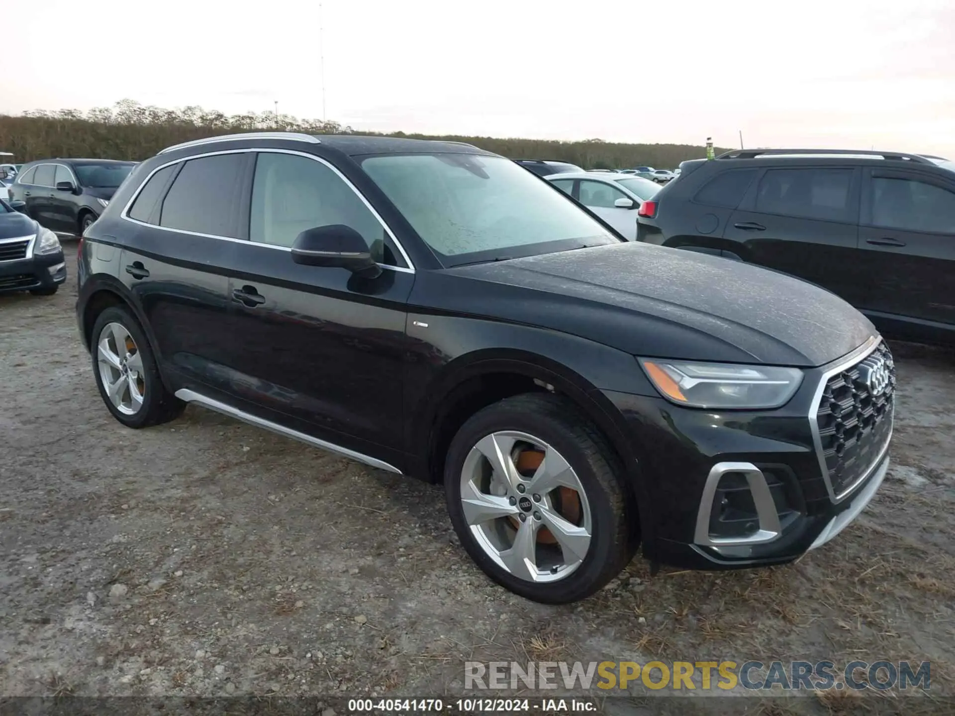 1 Photograph of a damaged car WA1EAAFY8N2025692 AUDI Q5 2022