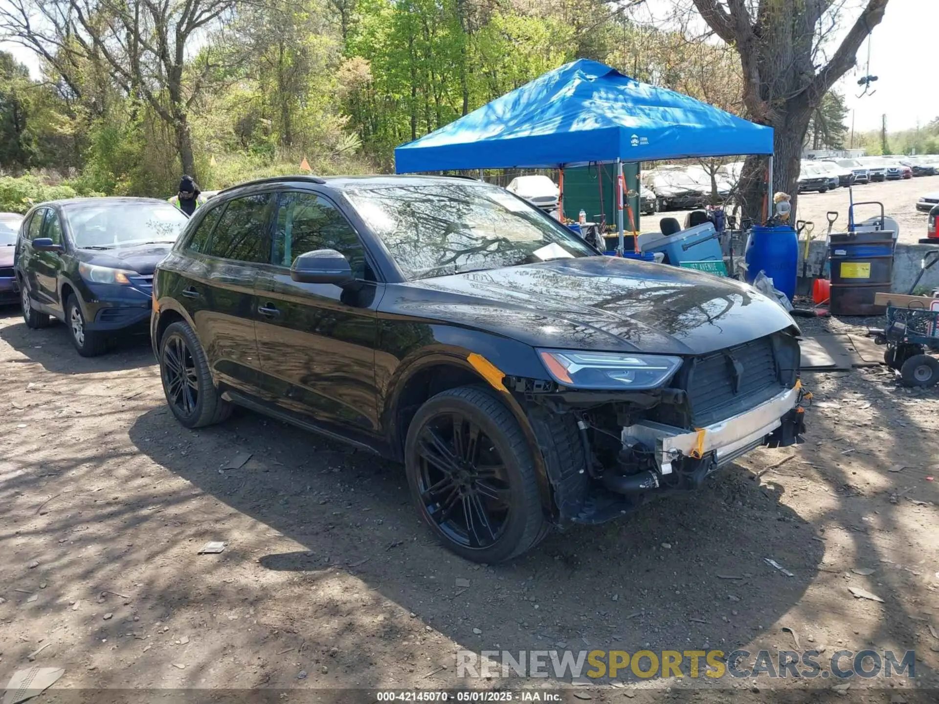 1 Photograph of a damaged car WA1EAAFY8N2027958 AUDI Q5 2022