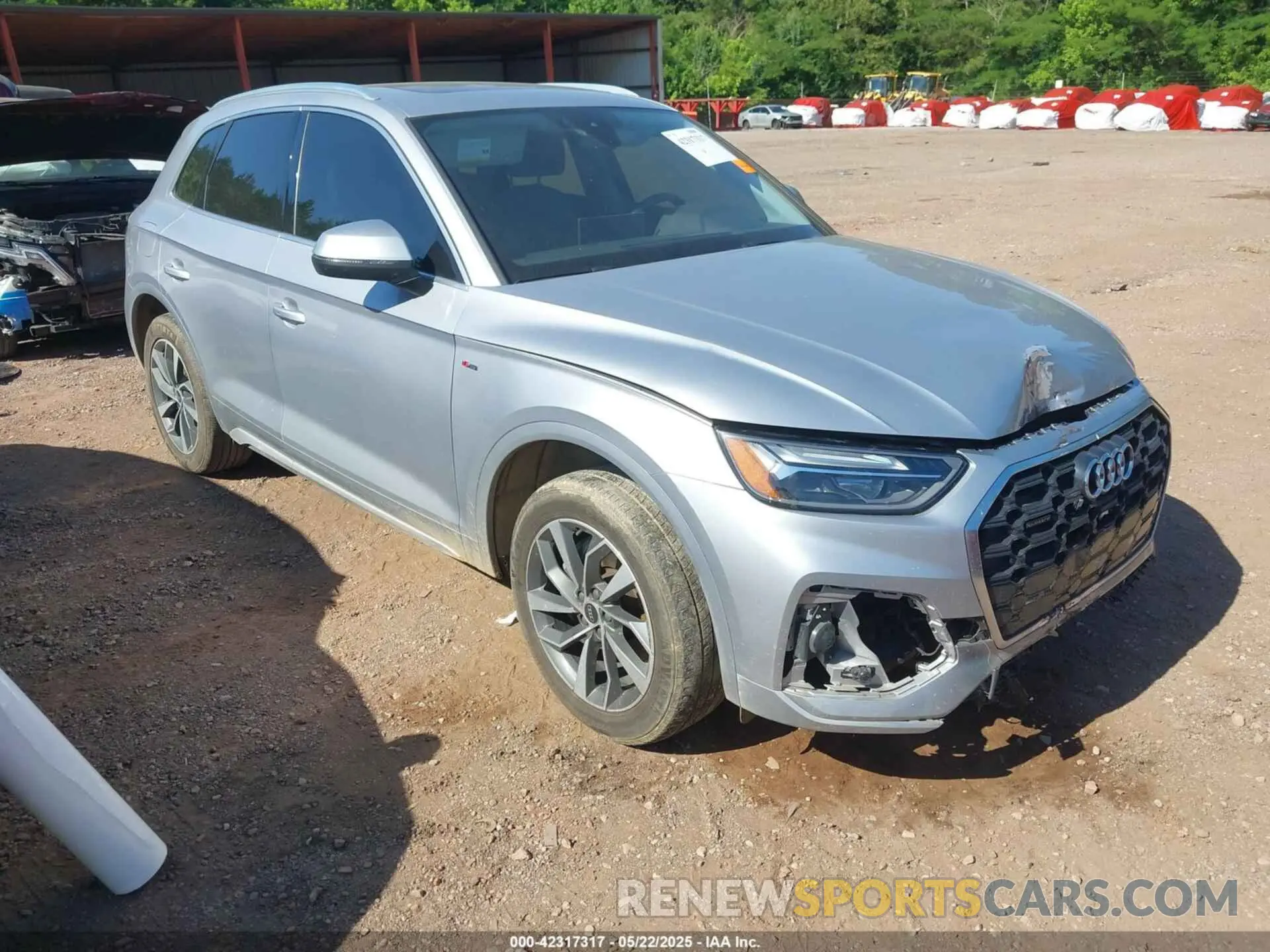 1 Photograph of a damaged car WA1EAAFY8N2075153 AUDI Q5 2022