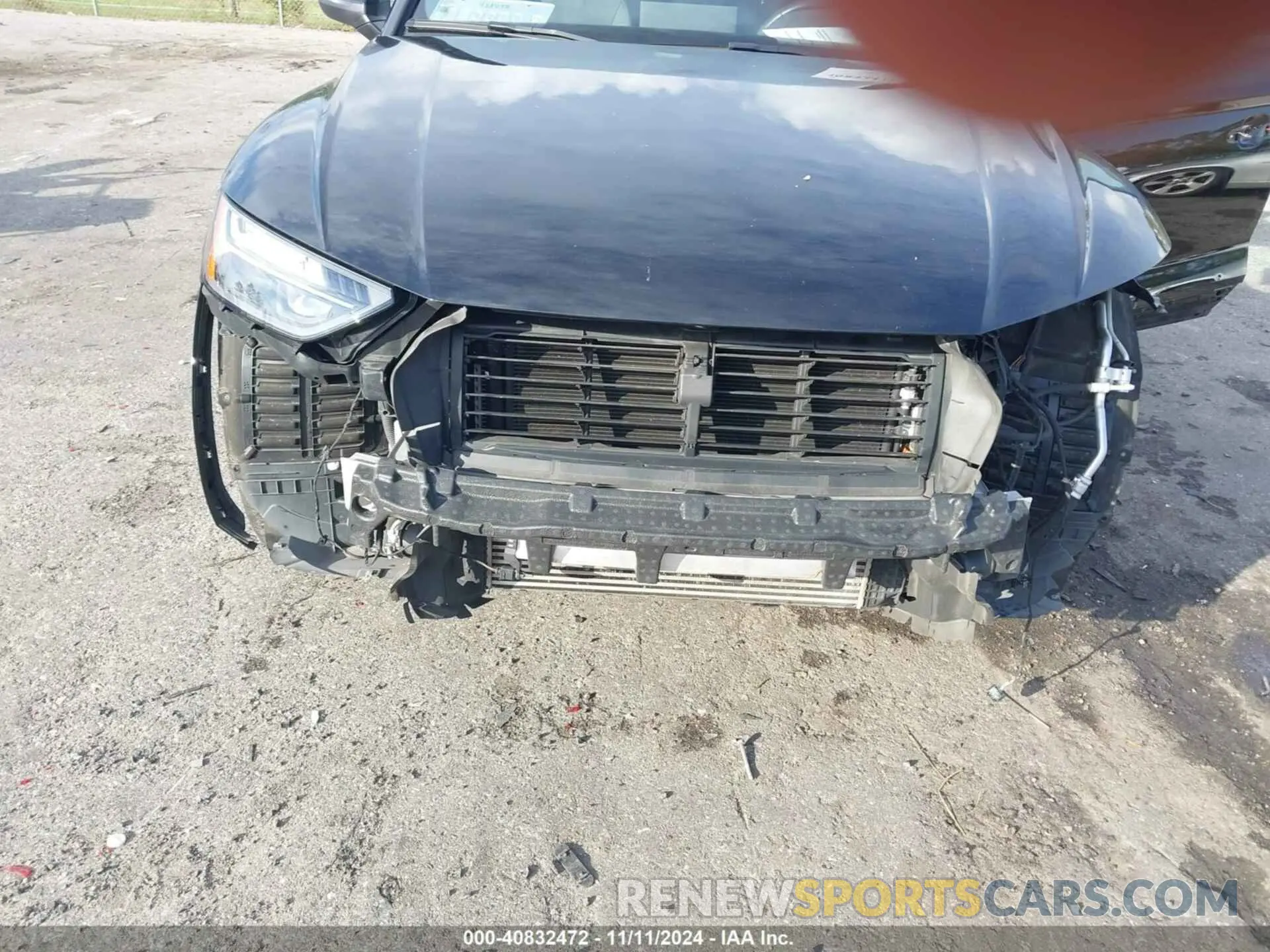 6 Photograph of a damaged car WA1EAAFY9N2071077 AUDI Q5 2022