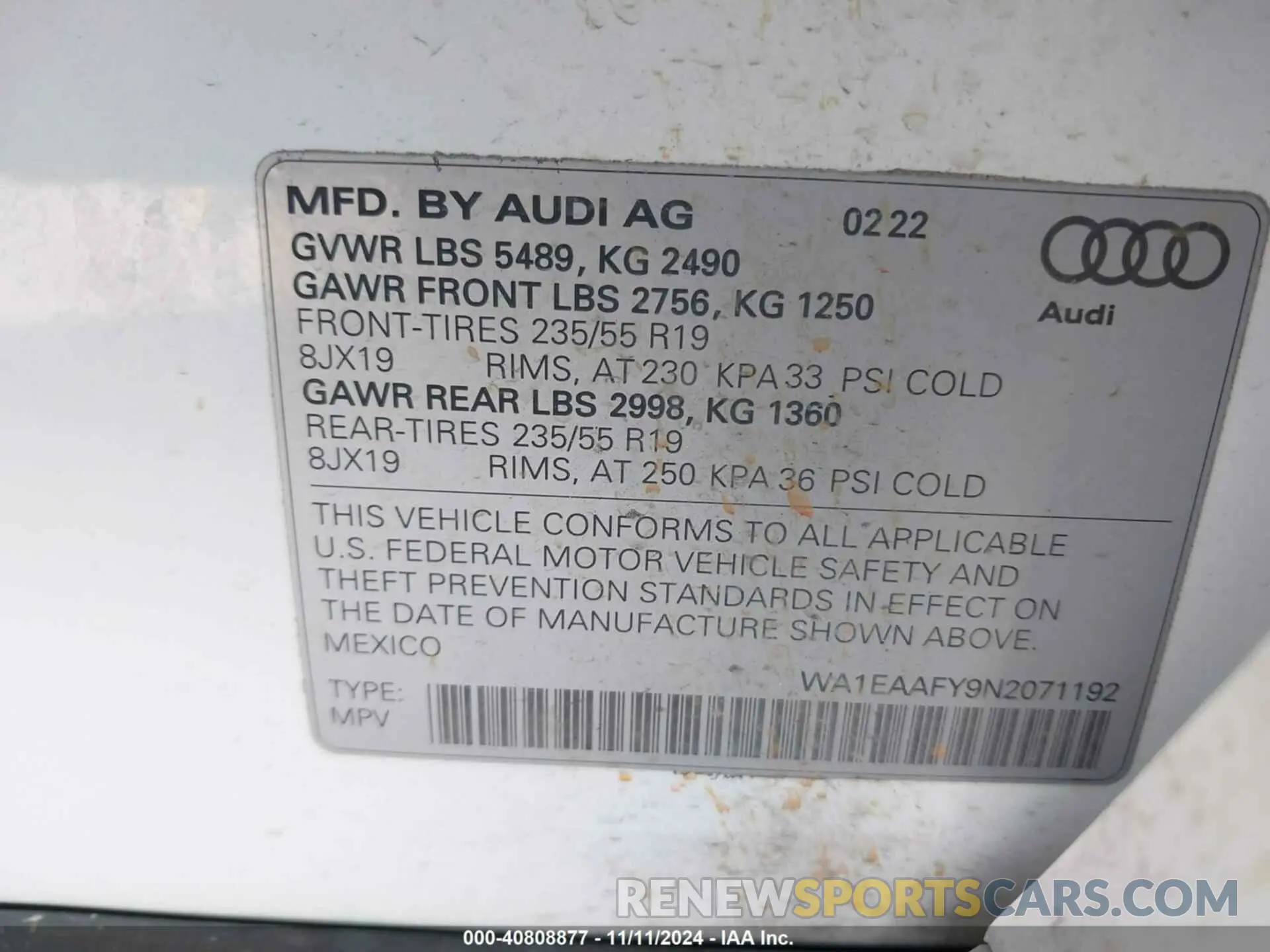 9 Photograph of a damaged car WA1EAAFY9N2071192 AUDI Q5 2022