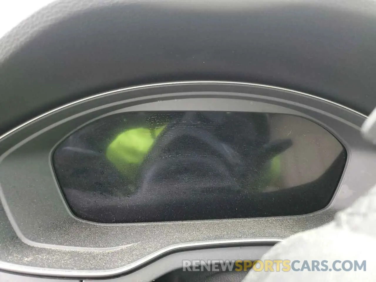 9 Photograph of a damaged car WA1EAAFY9N2071239 AUDI Q5 2022