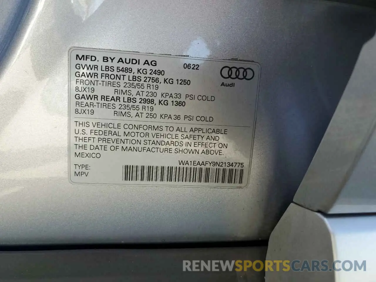 14 Photograph of a damaged car WA1EAAFY9N2134775 AUDI Q5 2022