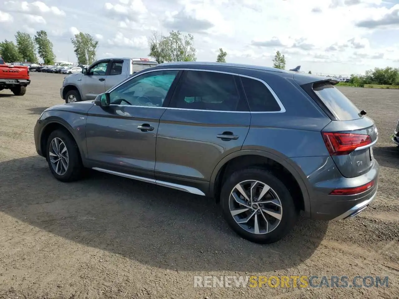 2 Photograph of a damaged car WA1EAAFYXN2085439 AUDI Q5 2022