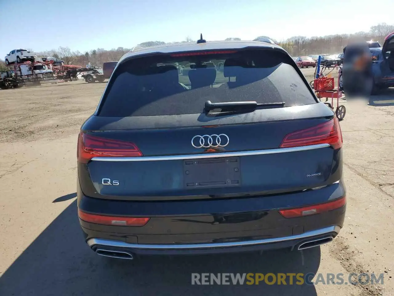 6 Photograph of a damaged car WA1EABFY2N2067880 AUDI Q5 2022