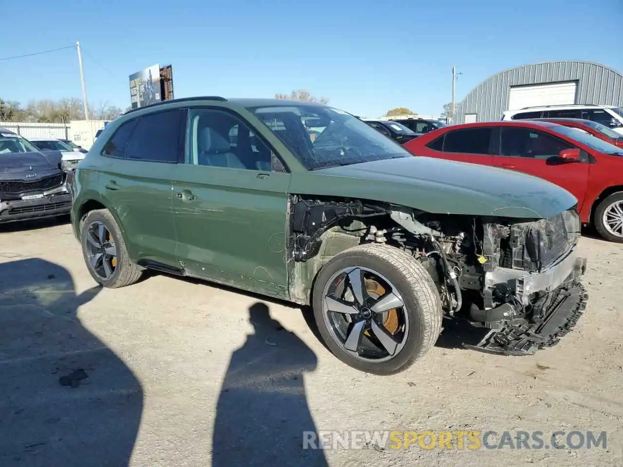 4 Photograph of a damaged car WA1EABFY3N2131327 AUDI Q5 2022