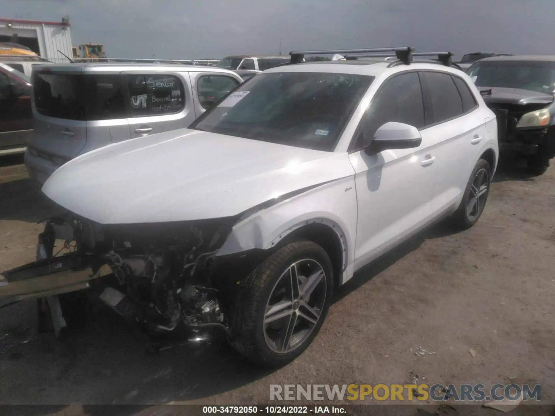 2 Photograph of a damaged car WA1F2AFY0N2077481 AUDI Q5 2022