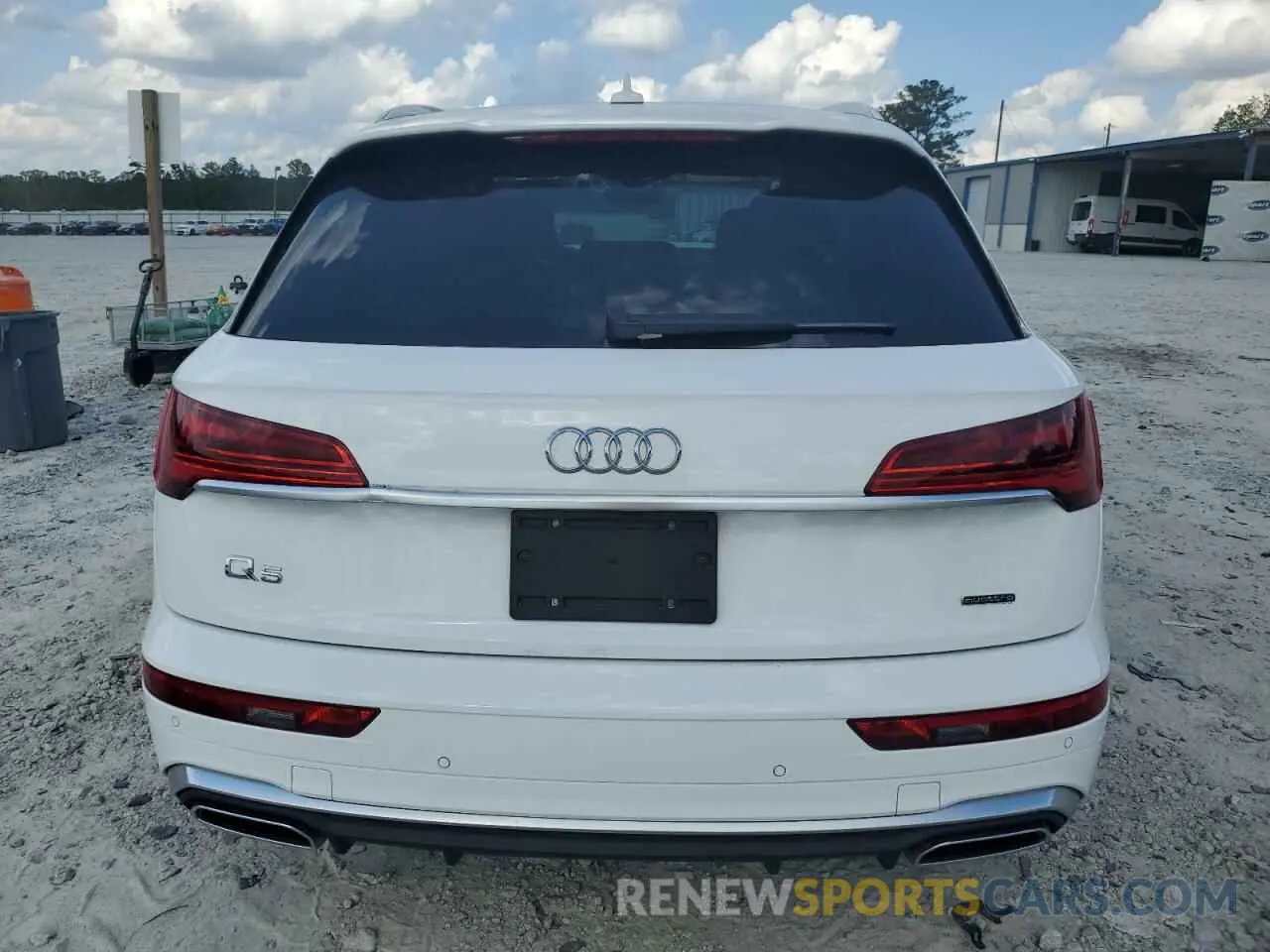 6 Photograph of a damaged car WA1FAAFY0N2055323 AUDI Q5 2022