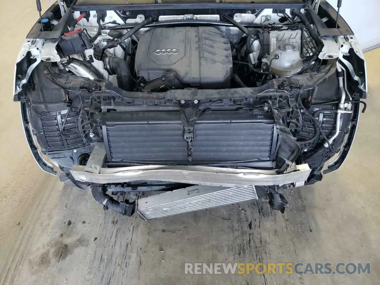 12 Photograph of a damaged car WA1FAAFY5N2032068 AUDI Q5 2022