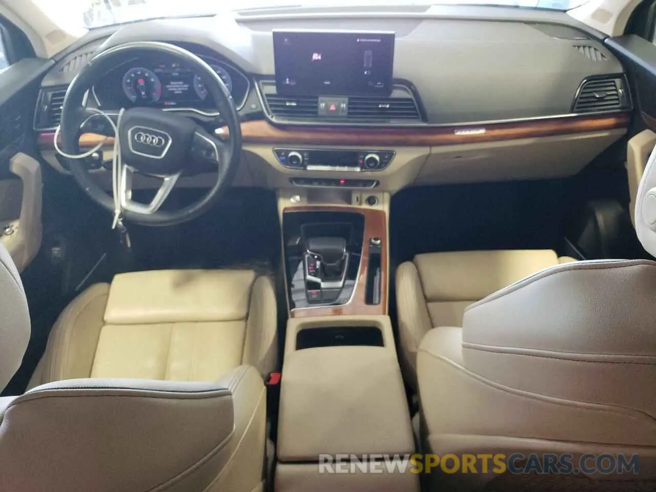 8 Photograph of a damaged car WA1FAAFY5N2032068 AUDI Q5 2022