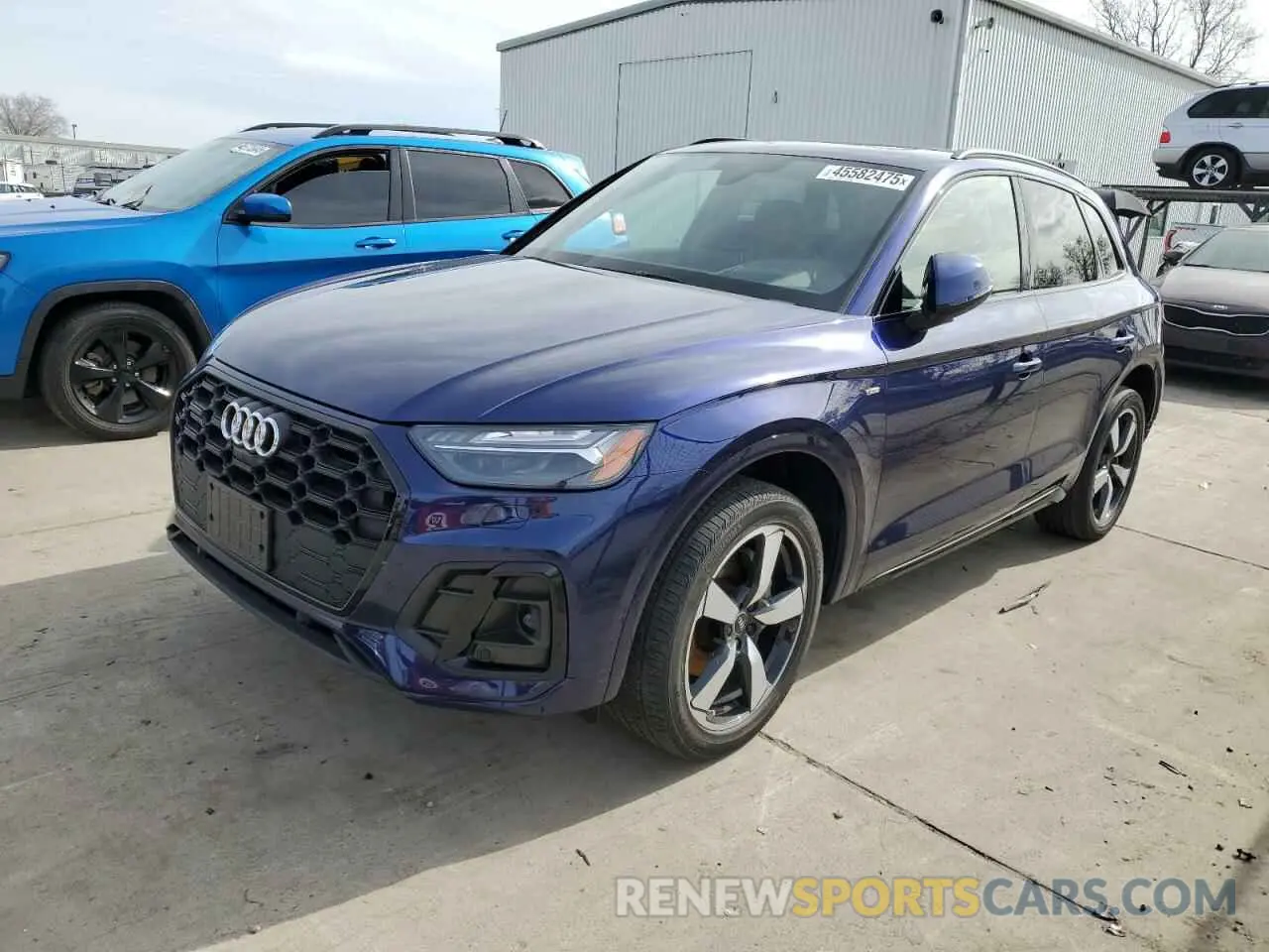 1 Photograph of a damaged car WA1FAAFY7N2010315 AUDI Q5 2022