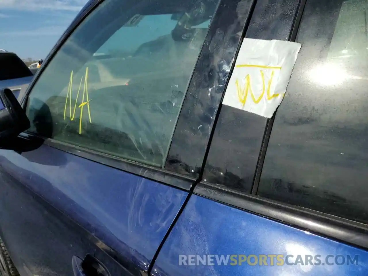 9 Photograph of a damaged car WA1FAAFYXN2108559 AUDI Q5 2022