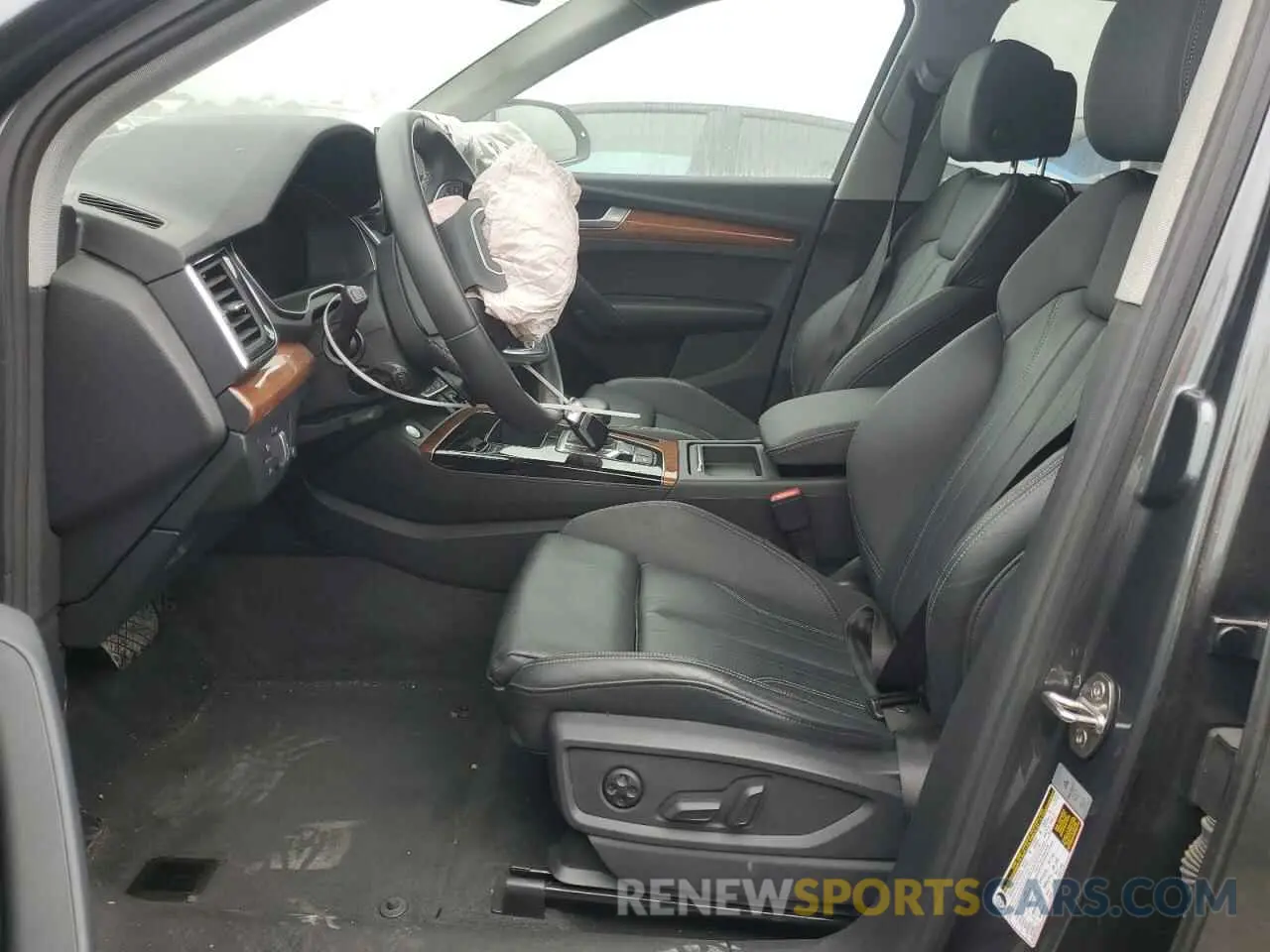 7 Photograph of a damaged car WA1G2AFY2N2098529 AUDI Q5 2022