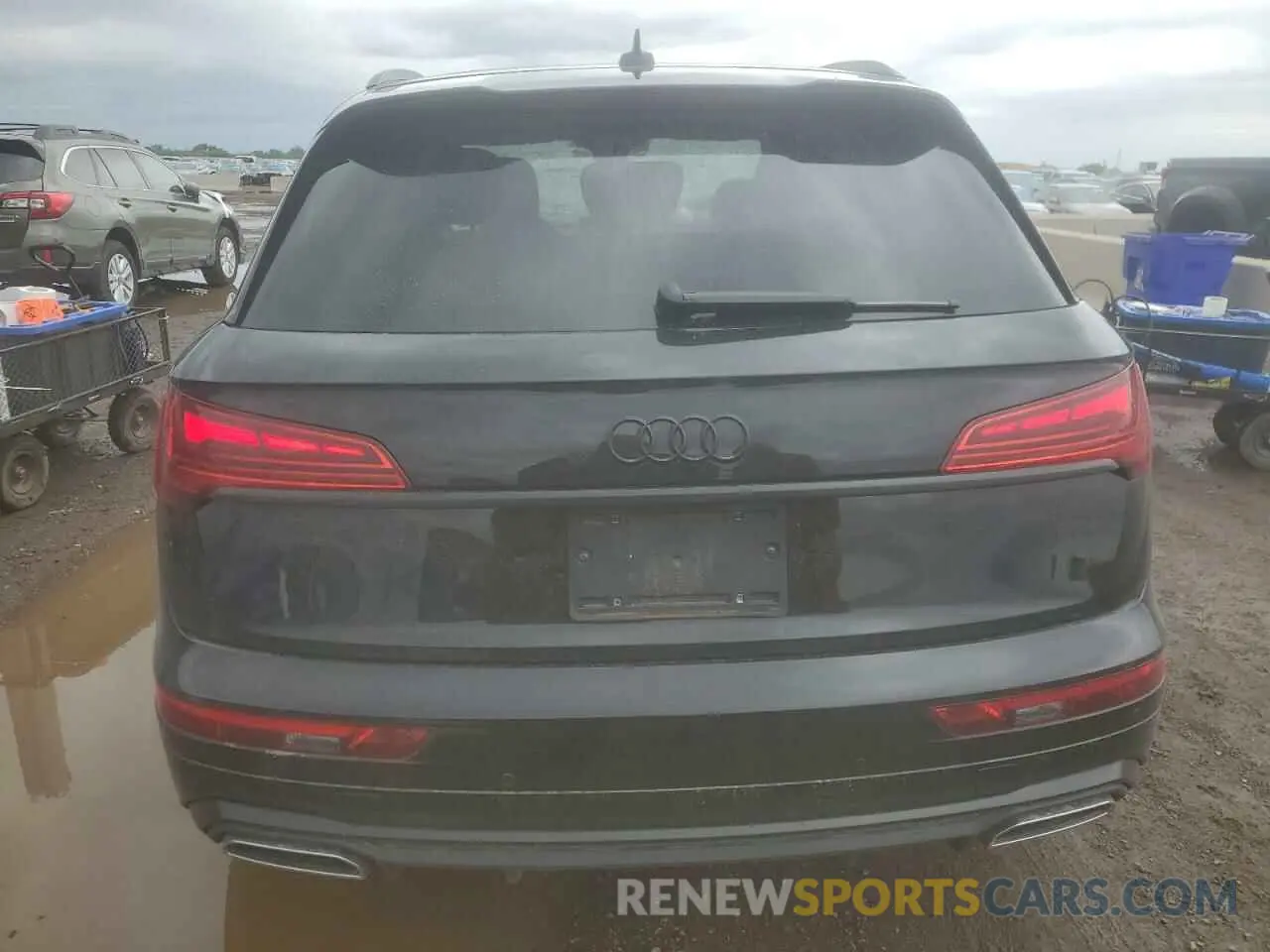 6 Photograph of a damaged car WA1GAAFY0N2070523 AUDI Q5 2022