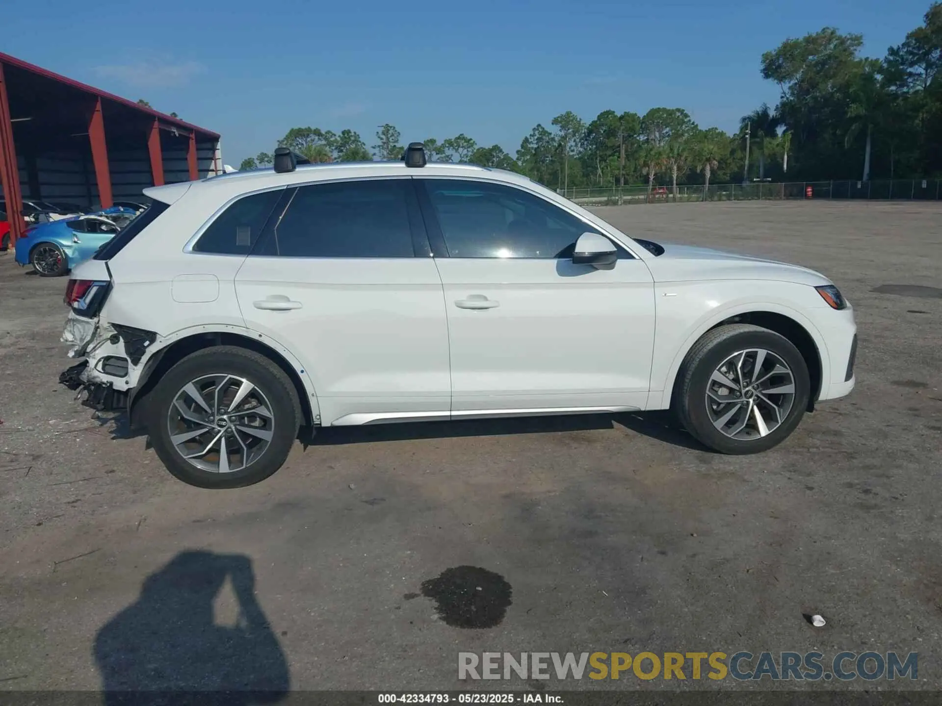 13 Photograph of a damaged car WA1GAAFY1N2021248 AUDI Q5 2022