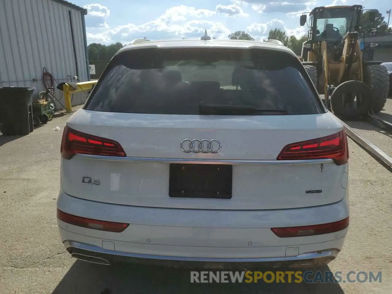 6 Photograph of a damaged car WA1GAAFY1N2070448 AUDI Q5 2022