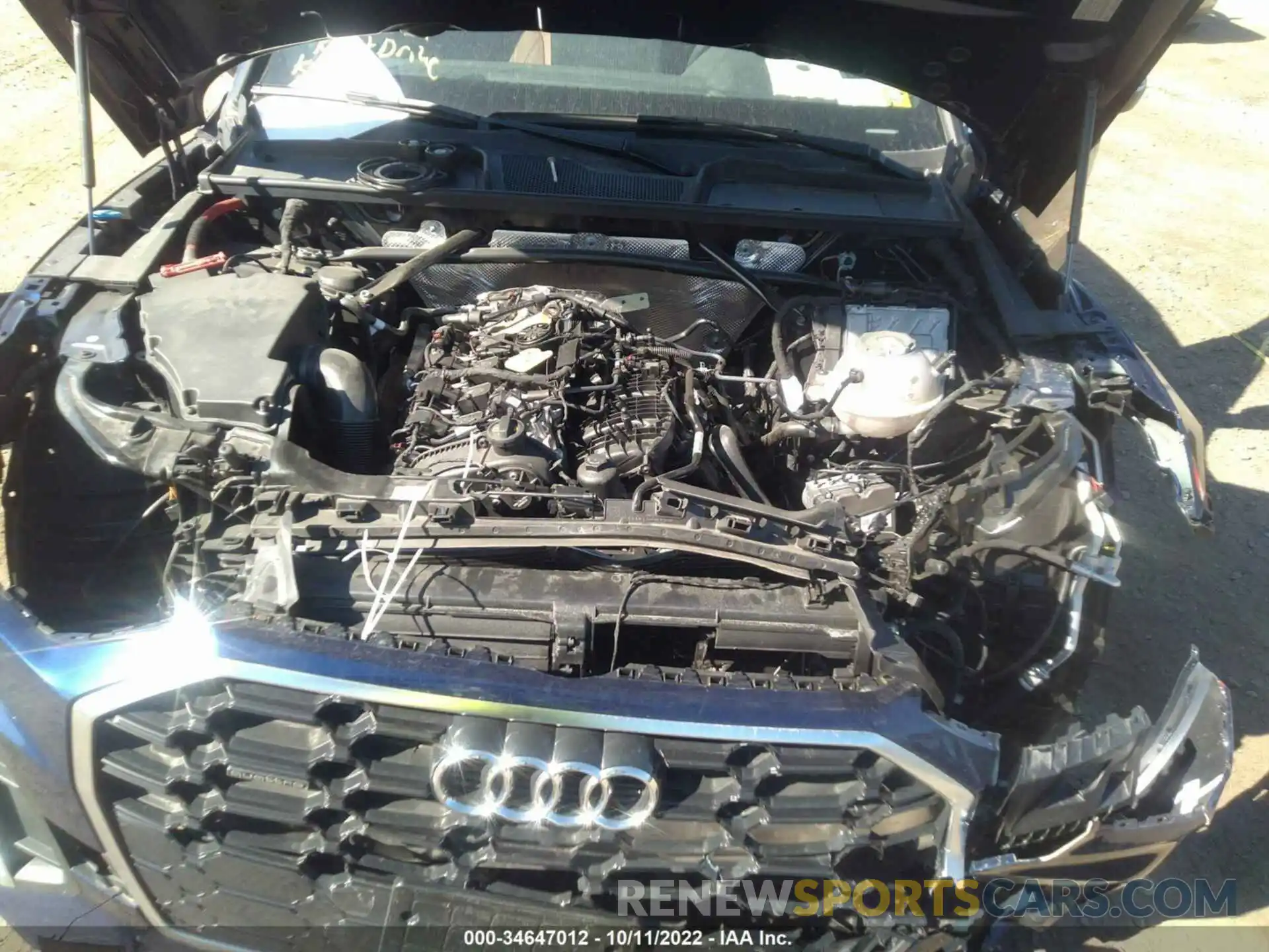 10 Photograph of a damaged car WA1GAAFY1N2095396 AUDI Q5 2022