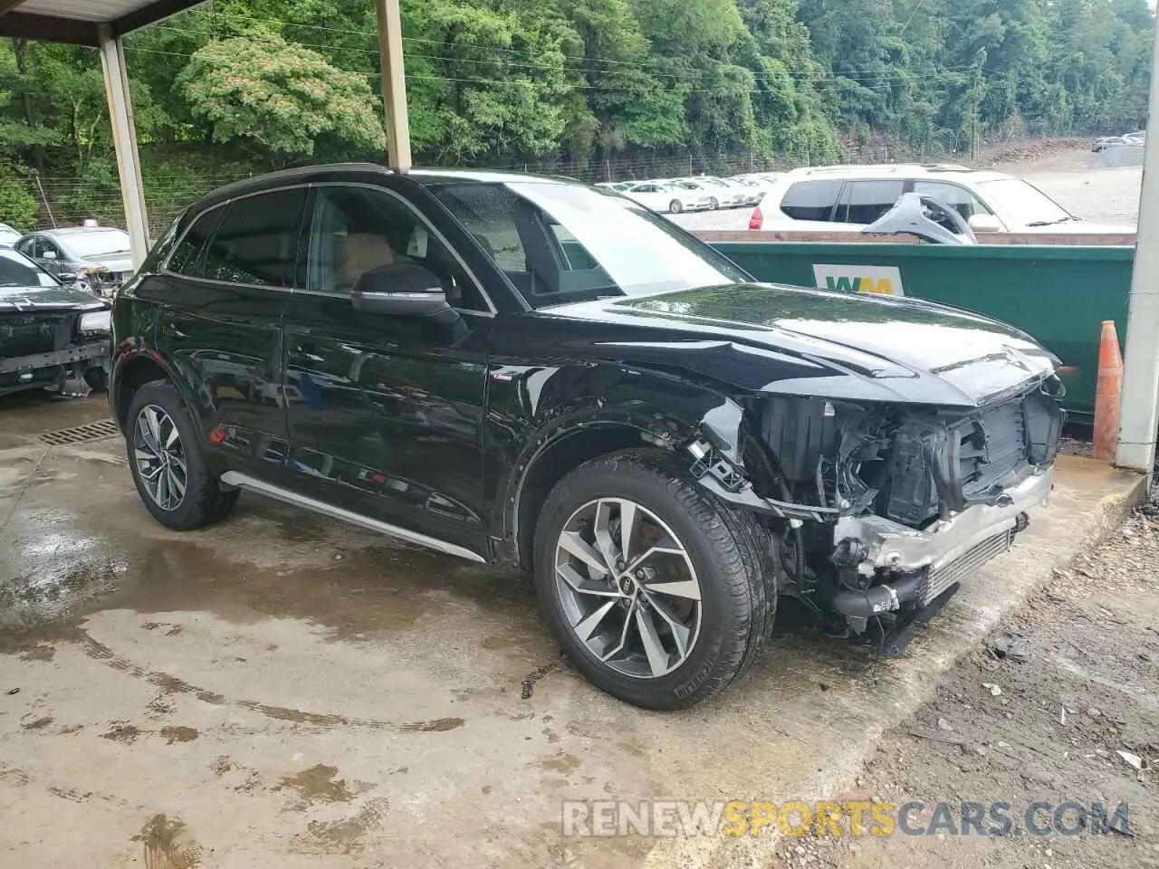 4 Photograph of a damaged car WA1GAAFY1N2106221 AUDI Q5 2022