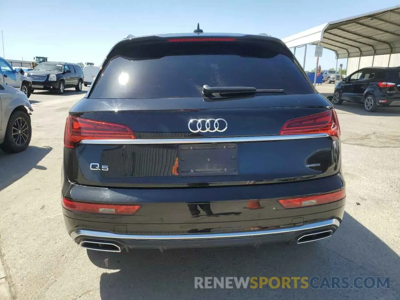 6 Photograph of a damaged car WA1GAAFY1N2139610 AUDI Q5 2022