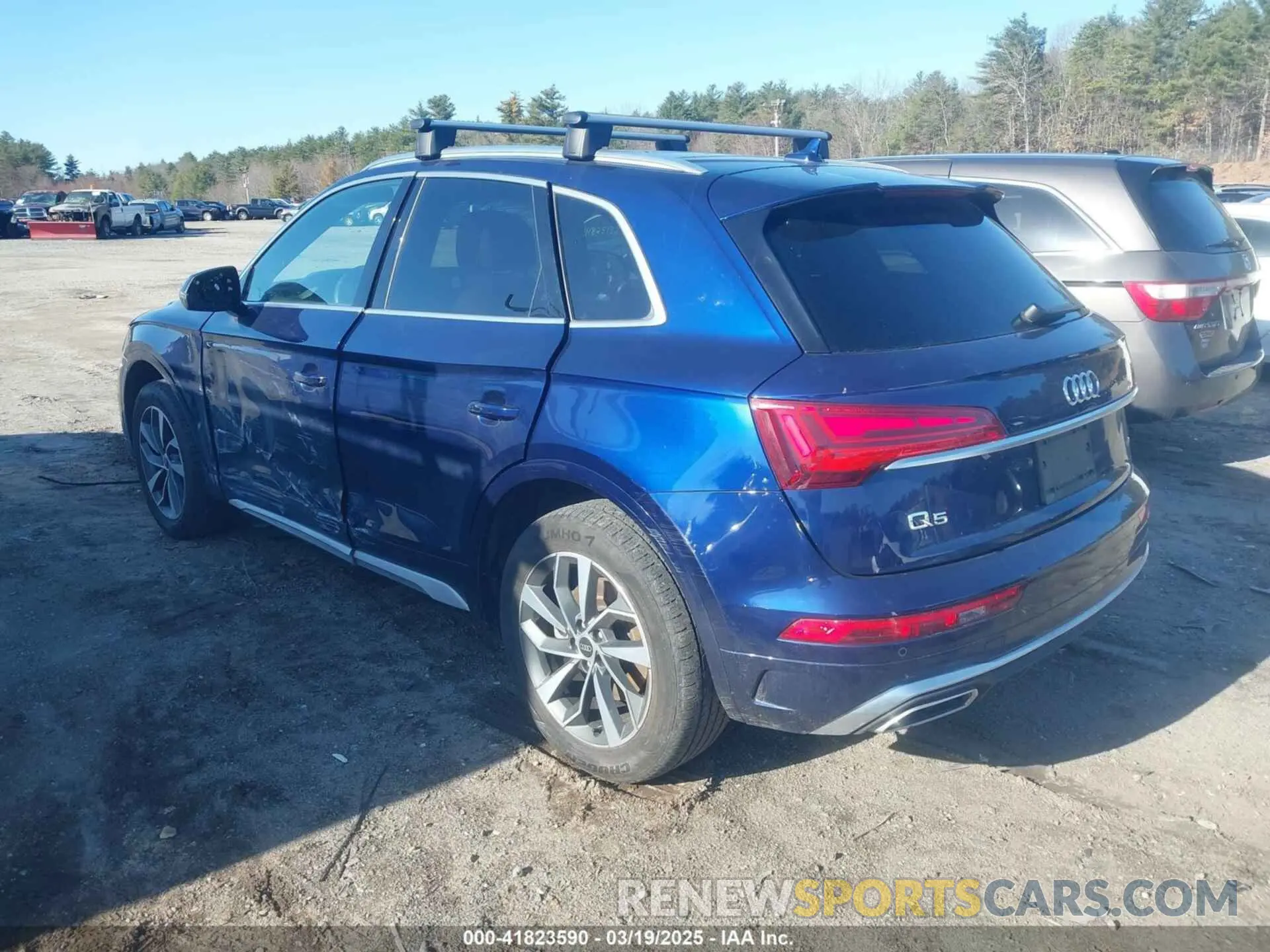 3 Photograph of a damaged car WA1GAAFY2N2061600 AUDI Q5 2022